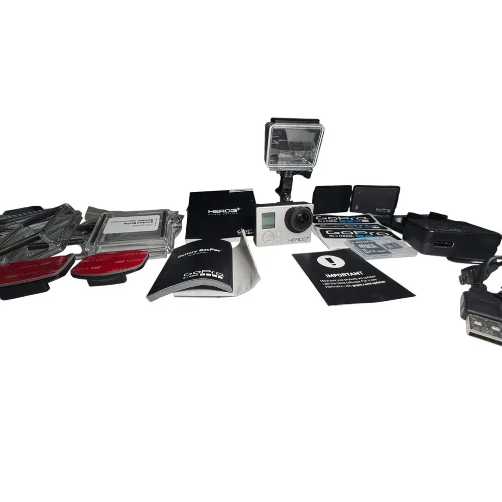GoPro HERO‎ 3+ Action Camera, Battery , Charger, 32gb SD Waterproof Cases Manual